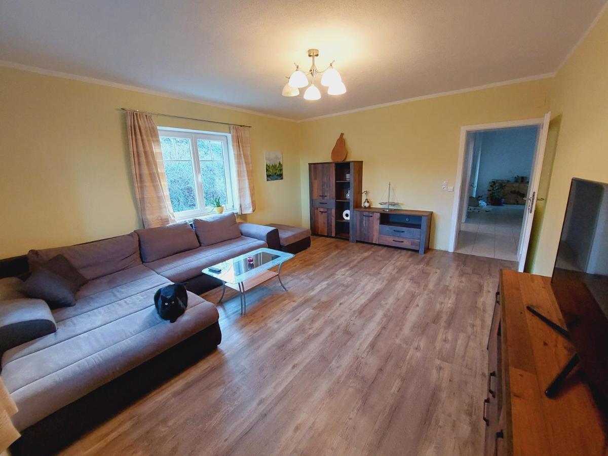 Ferienwohnung Lucy Am Lonitzberg Steinakirchen Am Forst Exteriör bild
